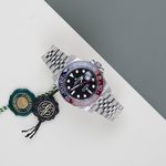 Rolex GMT-Master II 126710BLRO (2025) - Black dial 40 mm Steel case (2/8)
