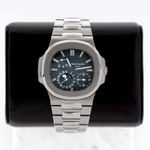 Patek Philippe Nautilus 5712/1A-001 - (1/6)