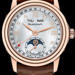 Blancpain Léman Moonphase 2360-3691A-55A (2022) - Pearl dial 33 mm Rose Gold case (2/2)