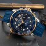 Omega Seamaster Diver 300 M 210.22.44.51.03.001 (Unknown (random serial)) - Blue dial 44 mm Steel case (2/8)