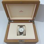 Omega Constellation 131.10.39.20.02.001 (2024) - Silver dial 39 mm Steel case (4/8)