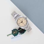 Rolex Oyster Perpetual 41 134300 (2026) - Beige wijzerplaat 41mm Staal (2/8)