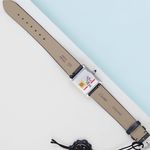 Cartier Tank W4TA0031 (2025) - Silver dial 30 mm Steel case (6/8)