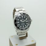 Rolex Submariner No Date 124060 (2024) - Zwart wijzerplaat 41mm Staal (2/7)