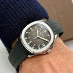 Patek Philippe Aquanaut 5167 (2011) - Zwart wijzerplaat 41mm Staal (2/8)