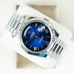 Rolex Day-Date 40 228239 (2024) - Blue dial 40 mm White Gold case (4/5)