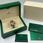 Rolex Daytona 126508 (2024) - Zwart wijzerplaat 40mm Geelgoud (2/8)