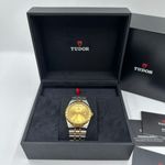 Tudor Royal 28603-0004 (2023) - Champagne wijzerplaat 41mm Staal (3/8)