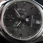 Patek Philippe Annual Calendar 5146/1G-010 - (3/7)