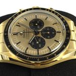 Omega Speedmaster Professional Moonwatch 310.60.42.50.99.002 (2024) - Champagne dial 42 mm Yellow Gold case (3/8)