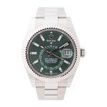 Rolex Sky-Dweller 336934 (2024) - Groen wijzerplaat 42mm Goud/Staal (1/4)