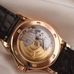 Patek Philippe Calatrava 5117R (2006) - White dial 38 mm Rose Gold case (4/8)