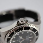 Rolex Sea-Dweller 4000 16600 (2005) - Black dial 40 mm Steel case (7/8)