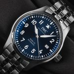 IWC Pilot Mark IW328204 (2026) - Blue dial 40 mm Steel case (3/7)