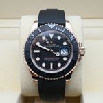 Rolex Yacht-Master 40 116655 (2018) - Black dial 40 mm Rose Gold case (3/8)