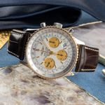 Breitling Navitimer D23322-121 (Unknown (random serial)) - Silver dial 42 mm Gold/Steel case (2/8)