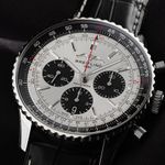 Breitling Navitimer 1 B01 Chronograph AB0138241G1P1 (2025) - Silver dial 43 mm Steel case (3/7)