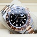 Rolex GMT-Master II 126711CHNR (2020) - Black dial 40 mm Gold/Steel case (2/16)