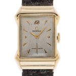 Unknown Unknown 6226 (1940) - Silver dial Unknown Yellow Gold case (1/8)