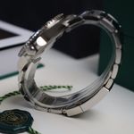 Rolex GMT-Master II 126710GRNR (2025) - Black dial 40 mm Steel case (28/32)