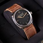 Panerai Radiomir 3 Days 47mm PAM00425 (Unknown (random serial)) - Black dial 47 mm Steel case (1/5)