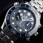 Omega Seamaster Diver 300 M 210.30.44.51.03.001 (2024) - Blue dial 44 mm Steel case (3/7)