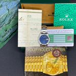 Rolex Oyster Perpetual Date 15210 (1995) - Blauw wijzerplaat 34mm Staal (2/7)