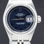 Rolex Oyster Perpetual Lady Date 69240 (1997) - Blauw wijzerplaat 26mm Staal (1/7)
