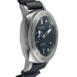 Panerai Luminor Submersible PAM00973 (Unknown (random serial)) - Black dial 42 mm Steel case (7/8)