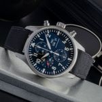 IWC Pilot Chronograph IW377709 (Unknown (random serial)) - Black dial 43 mm Steel case (2/8)