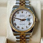 Rolex Datejust 36 116233 (2017) - Champagne dial 36 mm Gold/Steel case (2/7)
