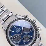 Omega Speedmaster Racing 326.30.40.50.03.001 (2024) - Blue dial 40 mm Steel case (3/8)