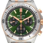Breitling Chronomat 42 UB0134131L1U1 (2025) - Green dial 43 mm Gold/Steel case (1/7)
