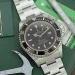 Rolex Sea-Dweller 16600T (2004) - Black dial 40 mm Steel case (2/8)