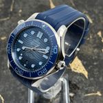 Omega Seamaster Diver 300 M 210.32.42.20.03.002 (2026) - Blue dial 42 mm Steel case (5/8)