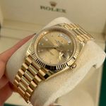Rolex Day-Date 228238 (2025) - Goud wijzerplaat 40mm Geelgoud (7/10)