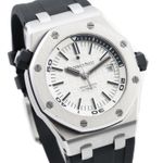 Audemars Piguet Royal Oak Offshore Diver 15710ST.OO.A010CA.01 (Onbekend (willekeurig serienummer)) - Wit wijzerplaat 42mm Staal (5/6)