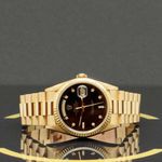 Rolex Day-Date 36 18238 (1991) - Black dial 36 mm Yellow Gold case (4/7)