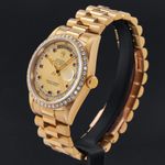 Rolex Day-Date 36 18348 (1993) - Champagne dial 36 mm Yellow Gold case (4/8)