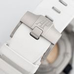 Audemars Piguet Royal Oak Offshore Diver 15710ST.OO.A002CA.02 (2017) - Silver dial 42 mm Steel case (4/6)