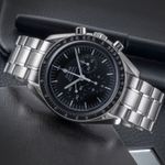 Omega Speedmaster Professional Moonwatch 311.30.42.30.01.005 - (2/8)