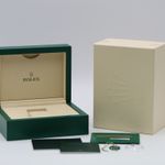 Rolex Sea-Dweller 126600 (Unknown (random serial)) - Black dial 43 mm Steel case (8/8)