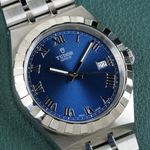 Tudor Royal 28500 (2022) - Blue dial 38 mm Steel case (1/8)