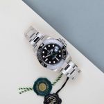 Rolex GMT-Master II 116710LN (2017) - Black dial 40 mm Steel case (2/8)