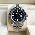 Rolex GMT-Master II 126710GRNR (2024) - Black dial 40 mm Steel case (1/7)