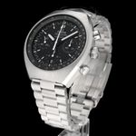 Omega Speedmaster Mark II 327.10.43.50.01.001 (2025) - Black dial 42 mm Steel case (5/8)