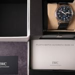 IWC Pilot Mark IW328203 (Unknown (random serial)) - Blue dial 40 mm Steel case (2/4)