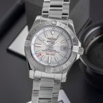 Breitling Avenger II GMT A32390 (2019) - Silver dial 43 mm Steel case (3/8)