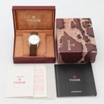 Tudor Prince Date Day 94510 - (2/10)