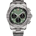 Breitling Avenger AB0147101L1A1 (2024) - Green dial 44 mm Steel case (1/1)